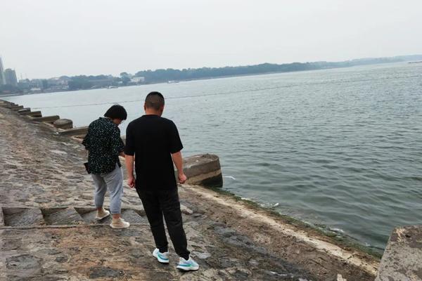 防汛常規(guī)物資|消防滅火裝備|消防救援裝備|水域救援救生|應(yīng)急照明設(shè)備|防汛與應(yīng)急包|水泵發(fā)電機(jī)類|救生救援儀器