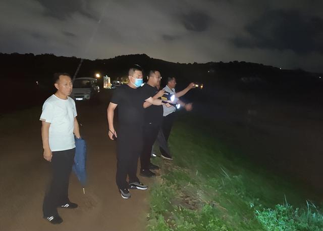 防汛物資|應急救災裝備|消防滅火裝備|水域救援裝備|消防救援裝備|多年應急裝備經驗打造行業(yè)品牌！