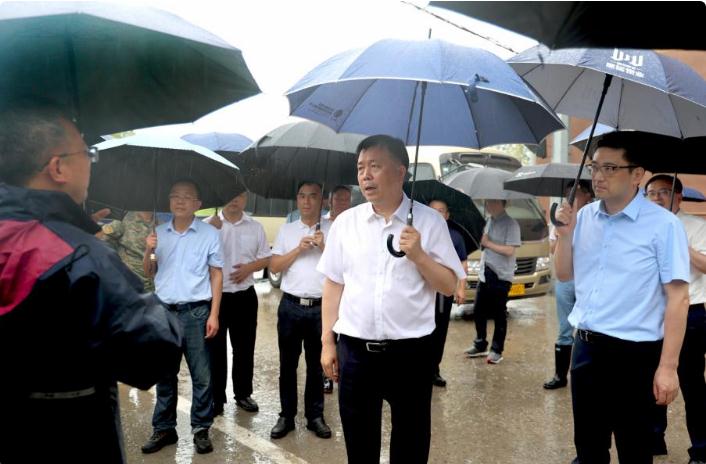 市領導檢查督導防汛防臺工作，把防汛防臺措施抓實抓細抓到位